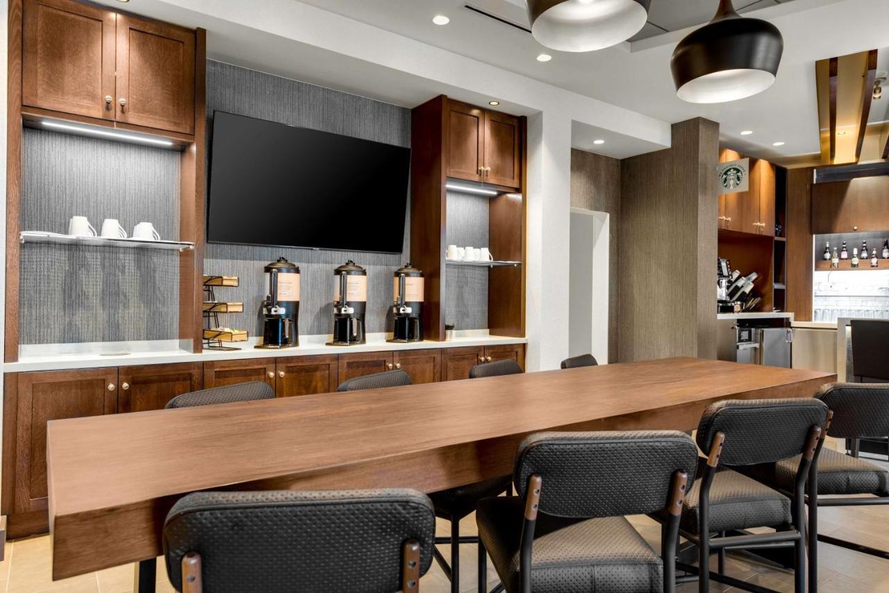 Hyatt Place Colorado Springs Downtown Экстерьер фото